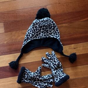 Target Black and Leopard Kids Hat and Gloves